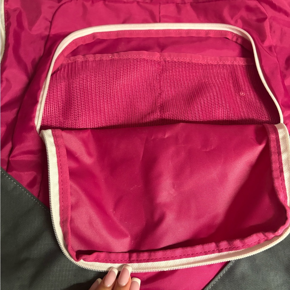 Under Armour Pink and Gray Drawstring Backpack - Picture 3 of 6